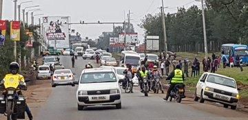 Motorist stuck along Magadi Road after Multimedia students barricade the road