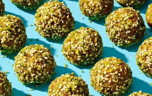 Pistachio Energy Balls