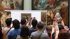 Want to See the Mona Lisa? Get in Line