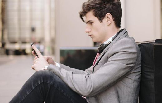Why Getting Ghosted is So Confusing