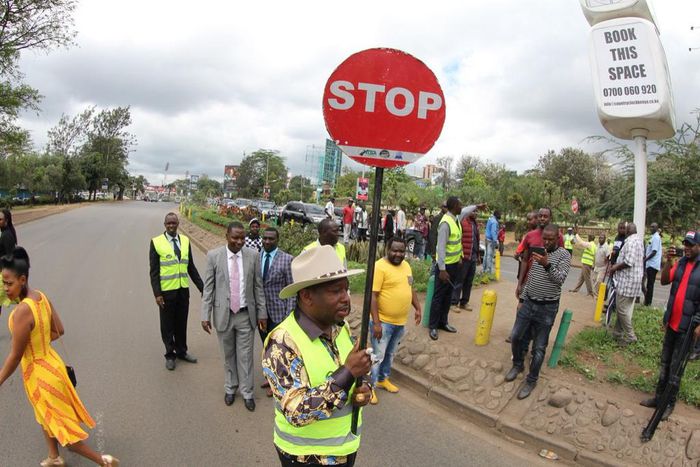 Nairobi Governor Mike Sonko during a recent site visit along Uhuru Highway (Twitter)