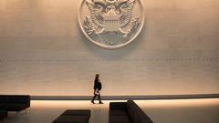 U.S. requiring social media information from visa applicants