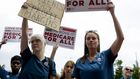 On the Doorstep With a Plea: Will You Support Medicare for All?