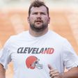 How NFL Legend Joe Thomas Dropped 50 Pounds