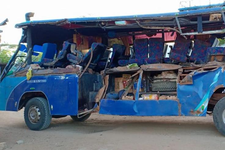 Nasiib Sacco bus involved in a grisly road accident at Tula area along the Mwingi-Garissa road (Twitter)