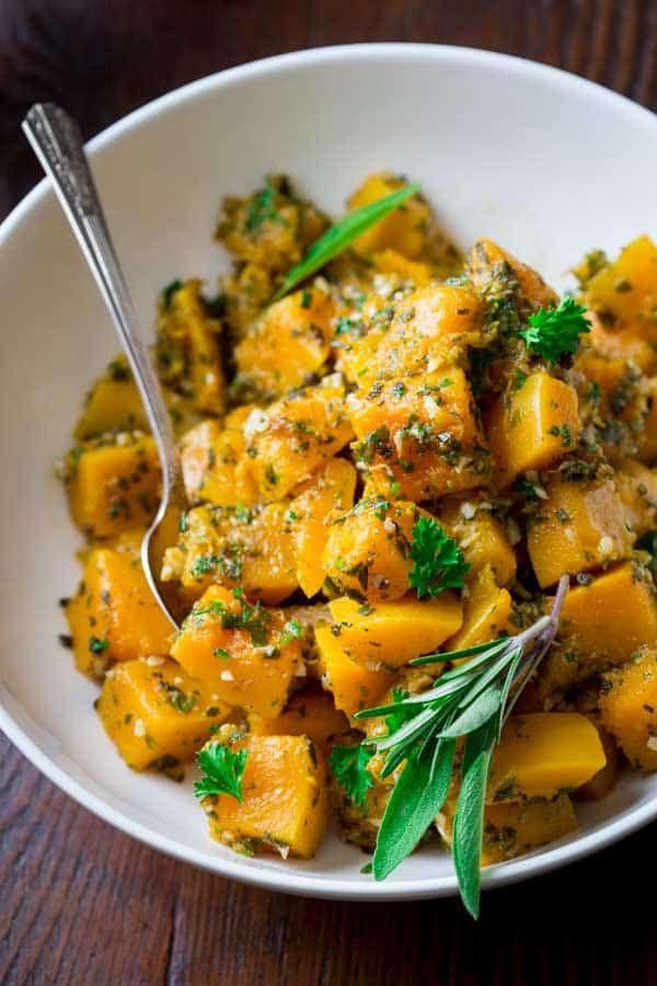 25 Vegan Thanksgiving Recipes You Won't Be Mad About Eating