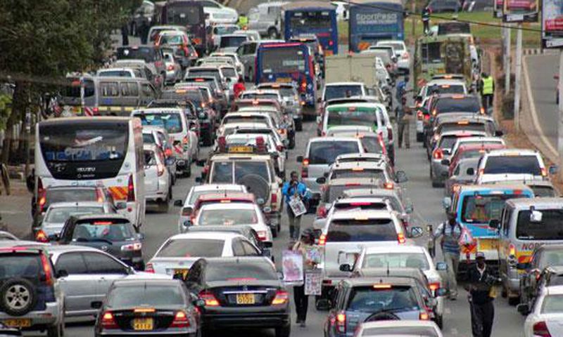 File image traffic along a city road