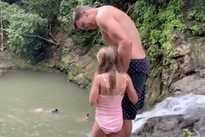 Tom Brady Criticized For Daughter's Cliff Jumping