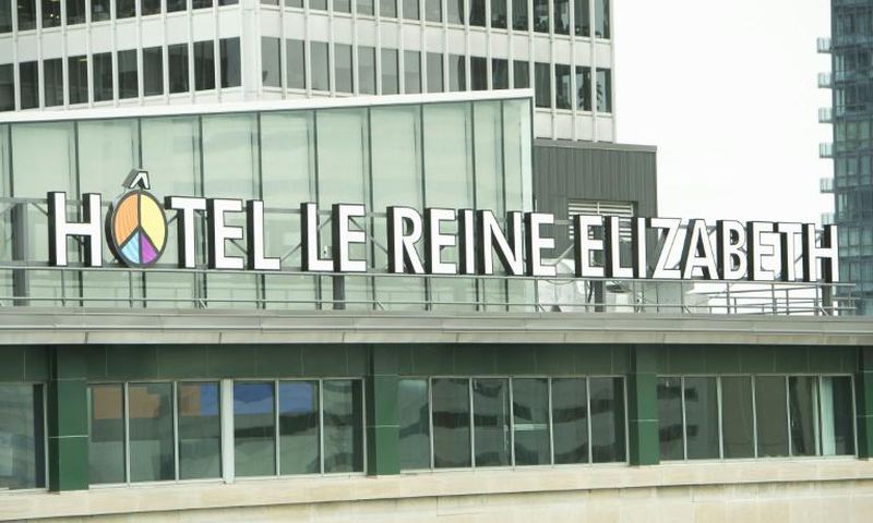 From May 26 to June 2, 1969, John Lennon and Yoko Ono received journalists from around the world who interviewed the couple in bed at The Queen Elizabeth hotel in Montreal, Canada