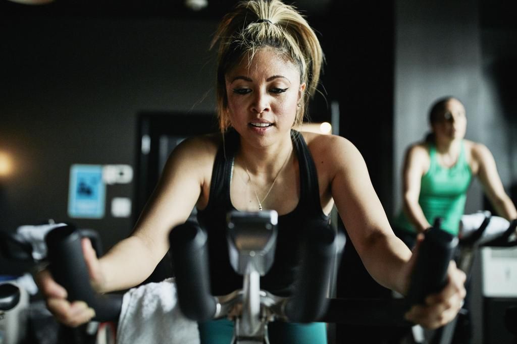 Postpartum Exercise: 9 Things A Doctor and Certified Trainer Want You To Know