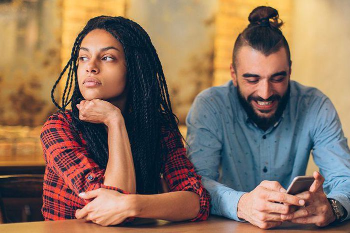 How To Keep Jealousy From Ruining A Relationship