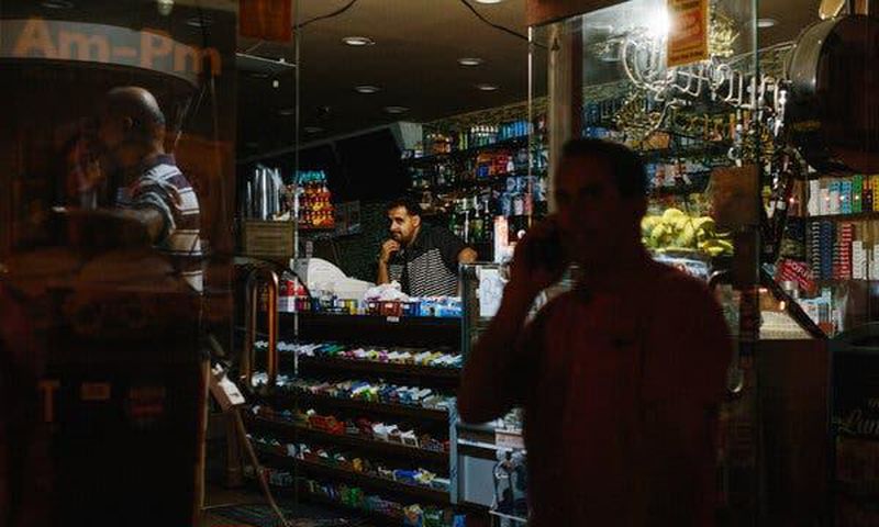 Con Edison apologizes for power failure, but offers few clues about 'root cause'
