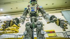 Russian robot Fedor cannot fulfill his mission to replace human astronauts on space walks, officials say