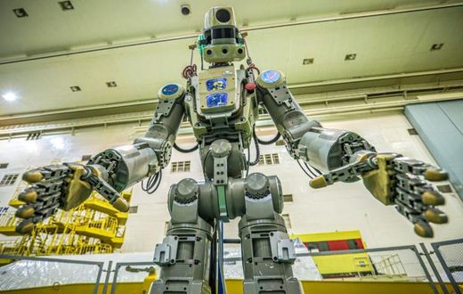 Russian robot Fedor cannot fulfill his mission to replace human astronauts on space walks, officials say