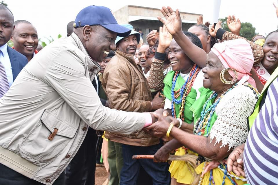 DP Ruto in  Mukurwe-ini, Nyeri County during the launch of the Ichamara-Rutune Road and commissioning of a Kenya Power substation on 15 June 2019