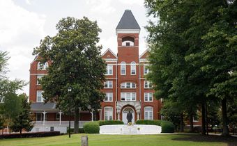 After a Billionaire's Pledge, Morehouse Looks to Donors to Reduce Student Debt