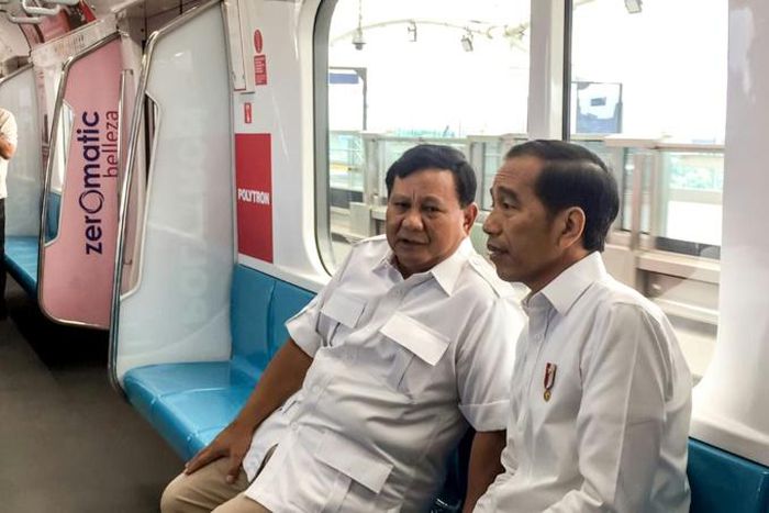 The two men rode the newly-inaugurated mass rapid transit (MRT) system together in Jakarta