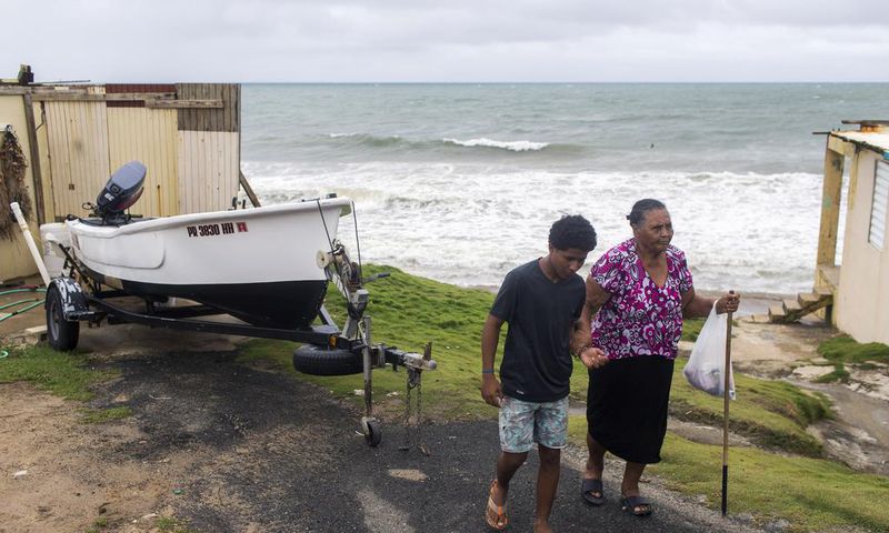 Tropical Storm Karen's Rains Begin to Soak Puerto Rico