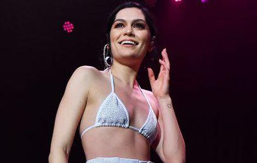 Jessie J Just Posted A New Bikini Photo