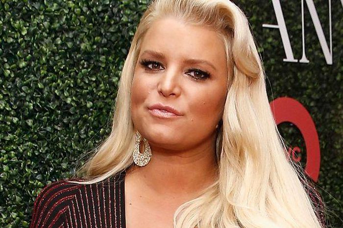 Jessica Simpson Shares Photo Of Post-Baby Workout