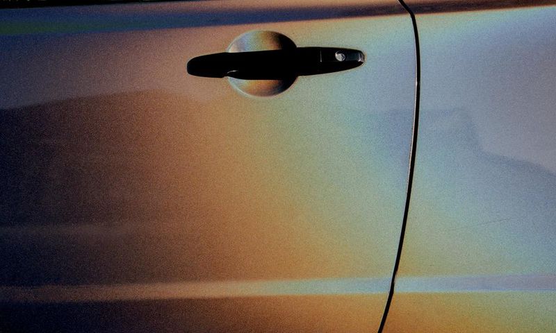 For One Los Angeles Artist, Cars Are Her Canvas and Rainbows Are Her Brush