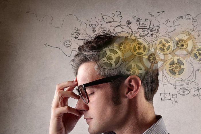 8 Daily Habits That Will Keep Your Brain Sharp