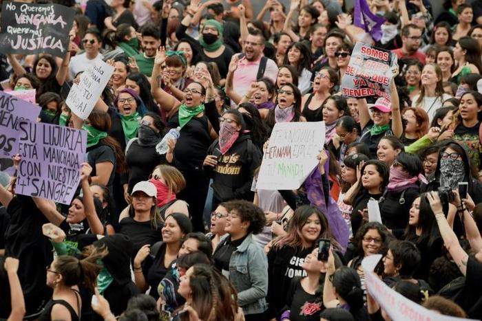The women are marching under the hahstag #NoMeCuidanMeViolan, or #TheyDontProtectMeTheyRapeMe