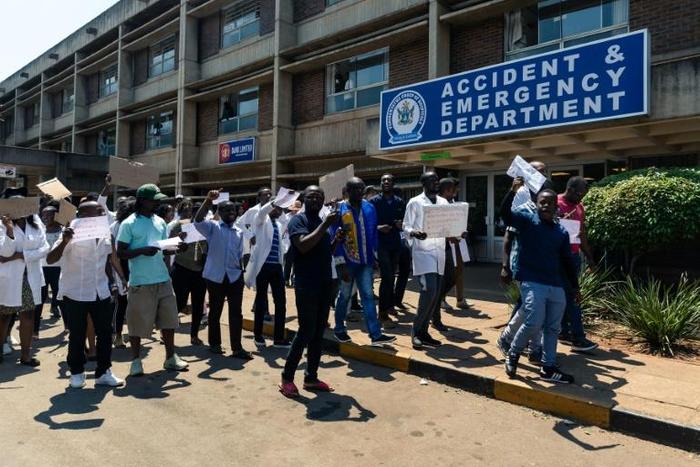 Zimbabwe junior doctors protested Sunday over the abduction of their union's leader, Dr Peter Magombeyi