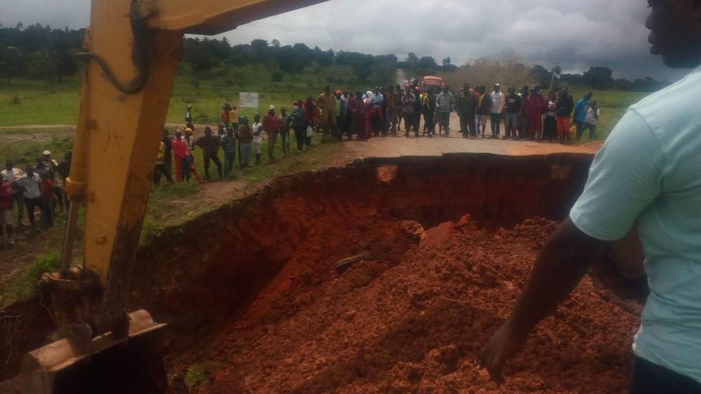 KeNHA warns of collapsed Likoni-Lunga Lunga road after rains in Kwale County