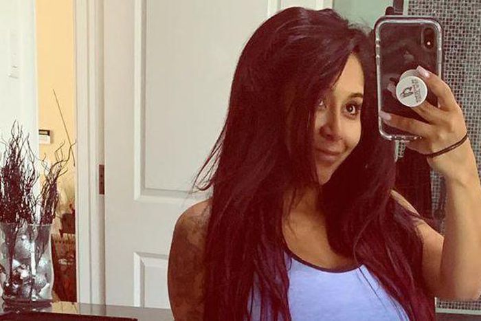Nicole 'Snooki' Polizzi Shares Postpartum Selfie