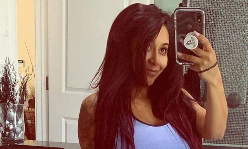 Nicole 'Snooki' Polizzi Shares Postpartum Selfie