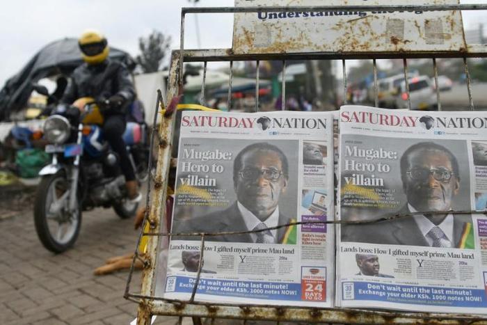 While Mugabe is hailed for having led Zimbabwe to independence, some people blame him for having wrecked the country's economy