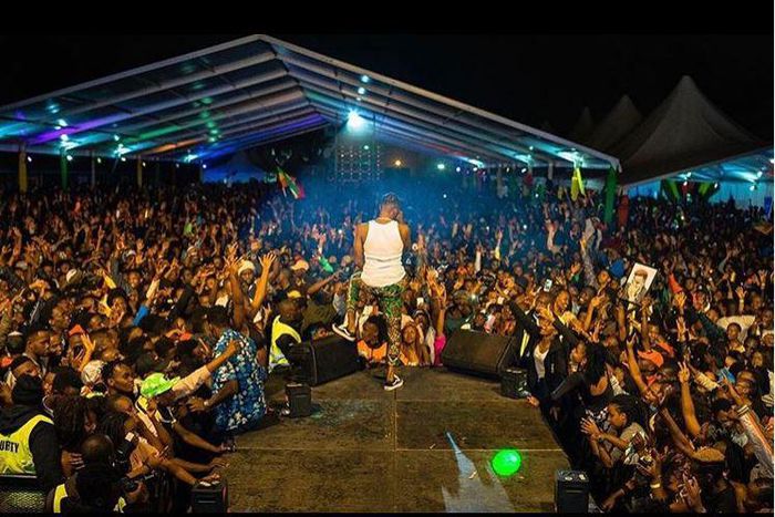 Jamaican dancehall star Konshens brings Nairobi to standstill with electrifying performance