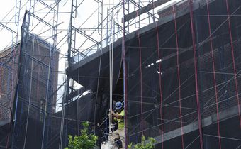 Nonprofits Are Helping Ex-Convicts Get Construction Jobs. Unions Are Wary
