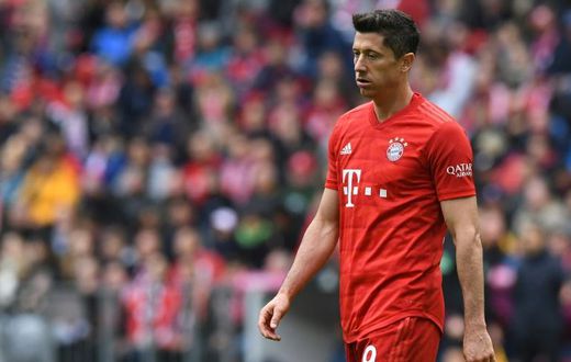 Robert Lewandowski scored his 11th Bundesliga goal this season but couldn't prevent Bayern sliding to a first defeat