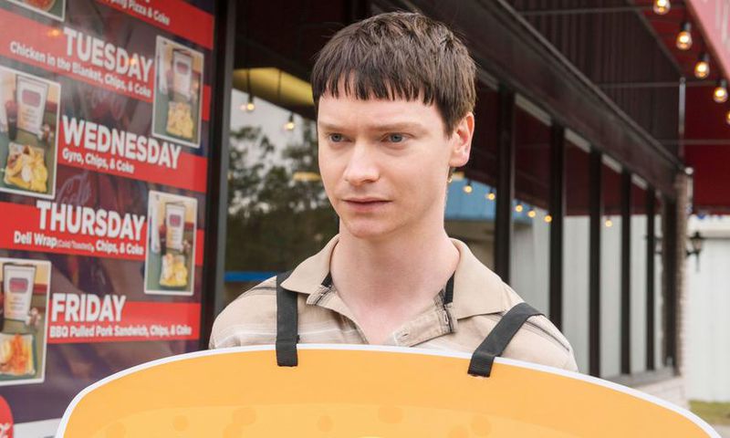Calum Worthy Reveals How He Prepped For 'The Act'