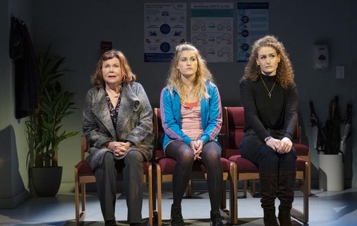 Review: Motherhood Masters Dysfunction in 'Little Gem'