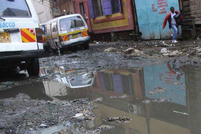 A street filled with sewage waste (Twitter)