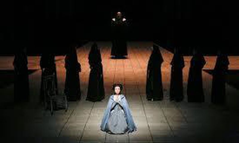 Review: A new generation takes up 'Dialogues des Carmélites'