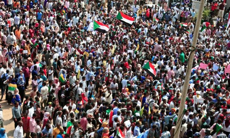 Sudanese citizens protested outside the presidential palace in Khartoum Thursday, in a bid to keep up the pressure on a transitional authority to ensure those responsible for killing demonstrators earlier this year are held to account