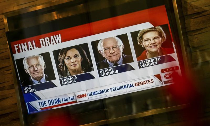 Candidates Are Pushed to Go Viral, or Risk Being Left Behind