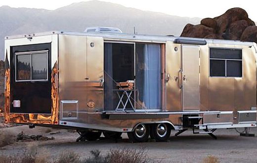 This Customizable Trailer Is Like a 5-Star Hotel