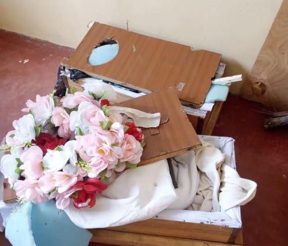 Coffins Homa Bay couple used to bury dolls claiming that their twins had died (The Standard)