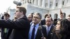 Franken Has Regrets. Gillibrand Does Not.