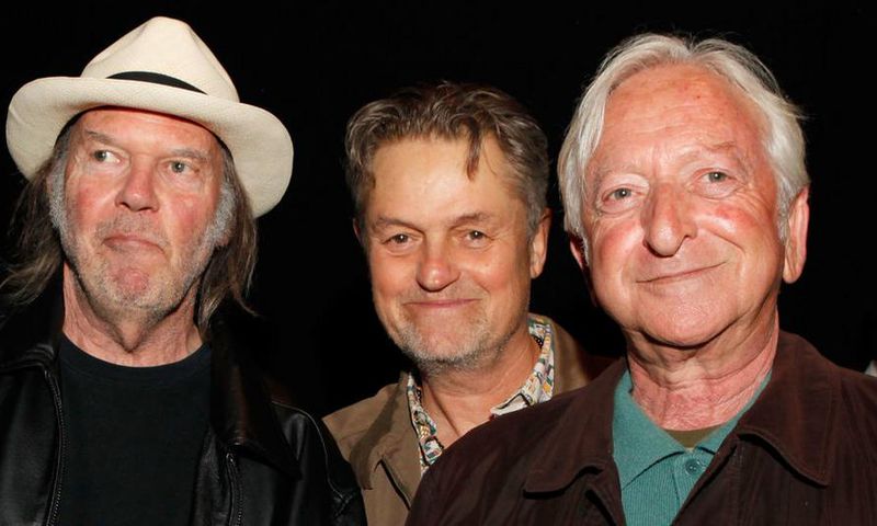 Elliot Roberts, manager of Rock -stars, is dead at 76