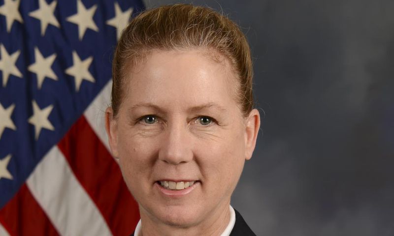 First Woman to Lead a U.S. Army Infantry Division Forged a 'Narrow Path' to Leadership