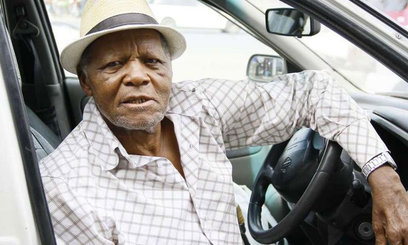 Legendary footballer Joe Kadenge is dead