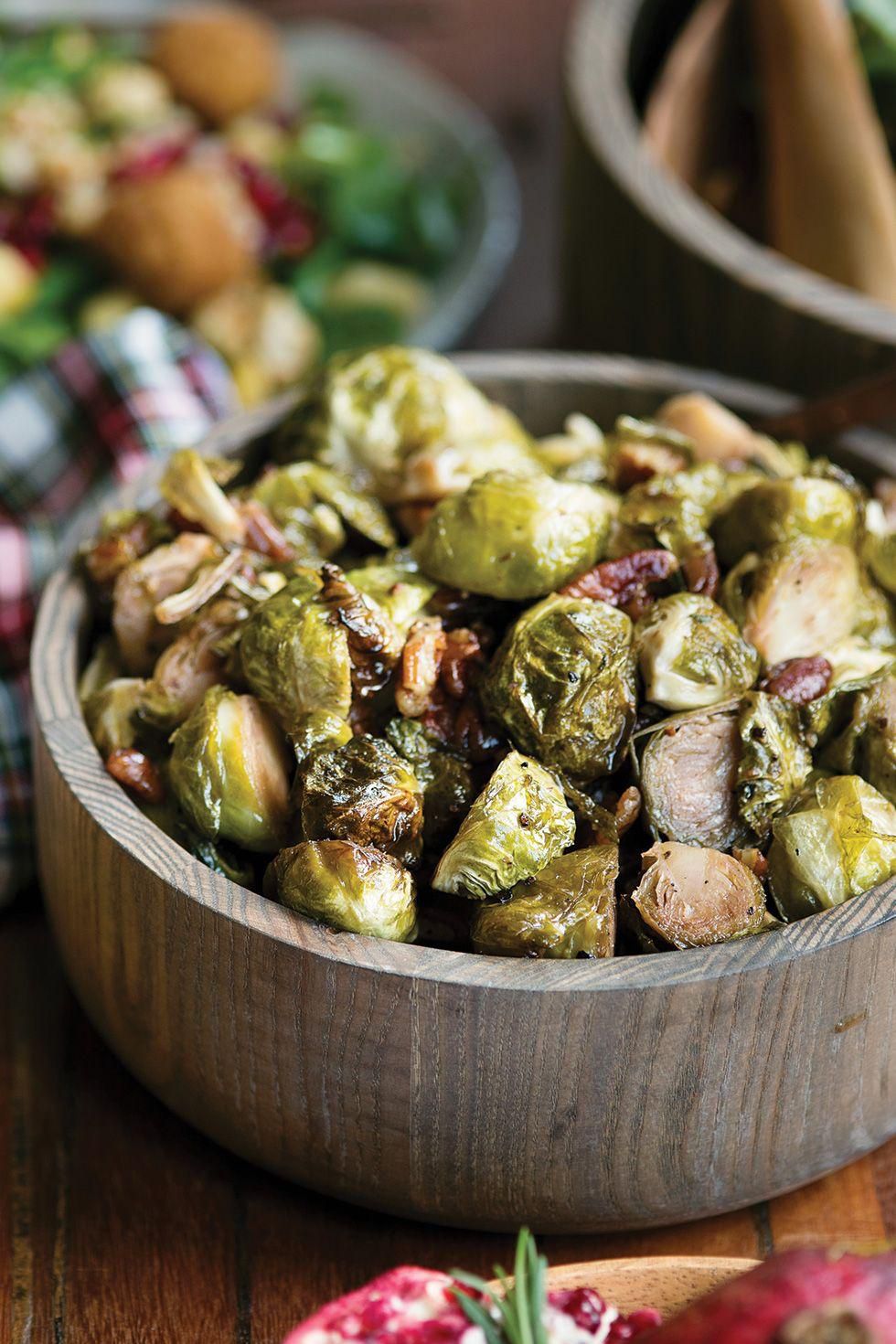 25 Vegan Thanksgiving Recipes You Won't Be Mad About Eating