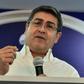 Honduran President Juan Orlando Hernandez gives a message to the nation at the presidential palace in Tegucigalpa on October 3, 2019 denying he took millions of dollars in bribes from drug lords
