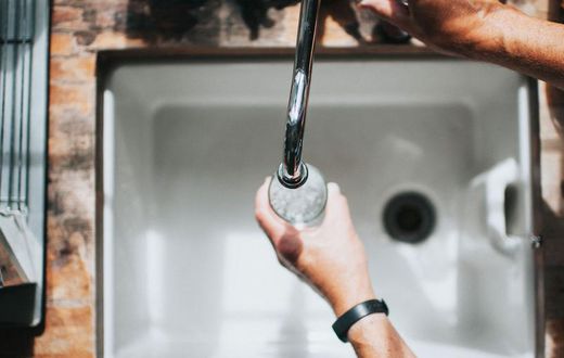 How to stay hydrated during cold season